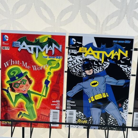 New 52 Batman 30-36 38-39 Variant Lot Lego Selfie Alfred E Nueman Mad Bombshell - Picture 4 of 6